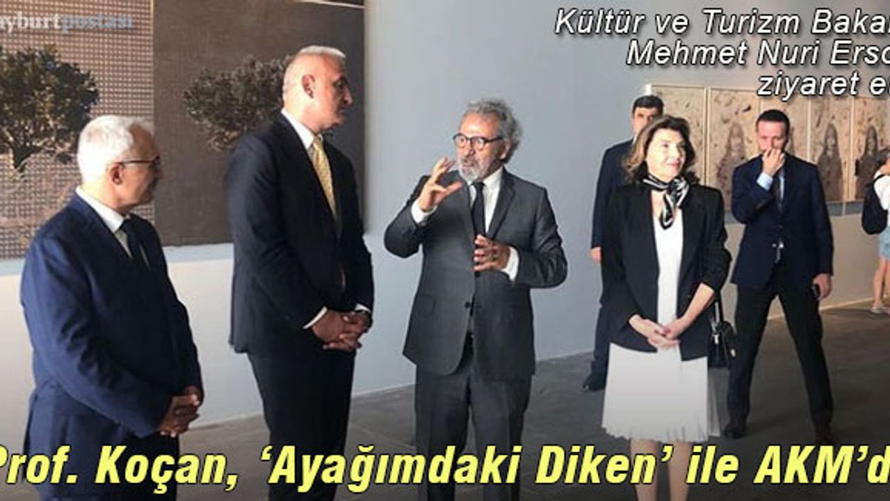 Prof. Koçan, 'Ayağımdaki Diken'le Atatürk Kültür Merkezi'nde