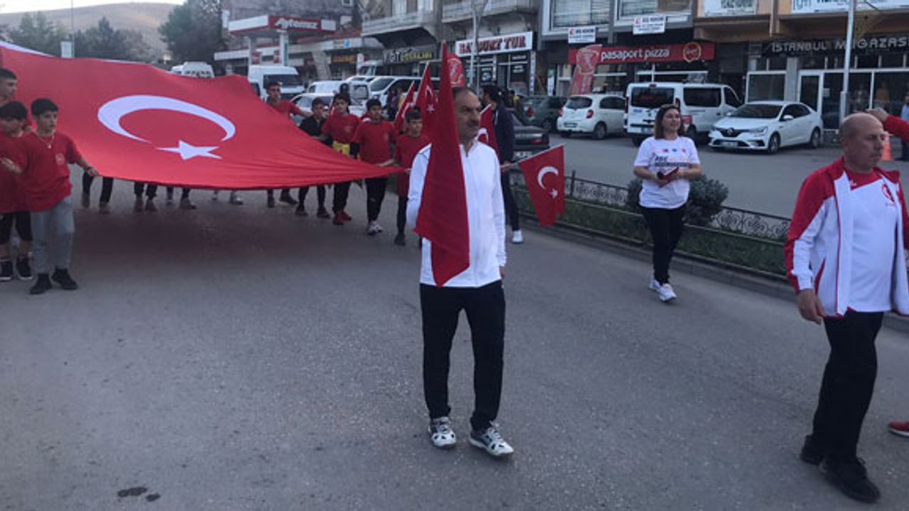 Bayburt'ta Amatör Spor Haftası yürüyüşle sona erdi