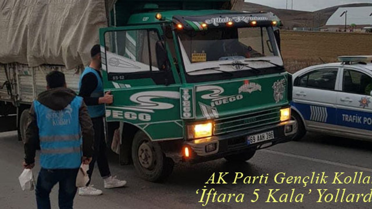 AK Parti Bayburt Gençlik Kolları 'İftara 5 Kala' Yollarda