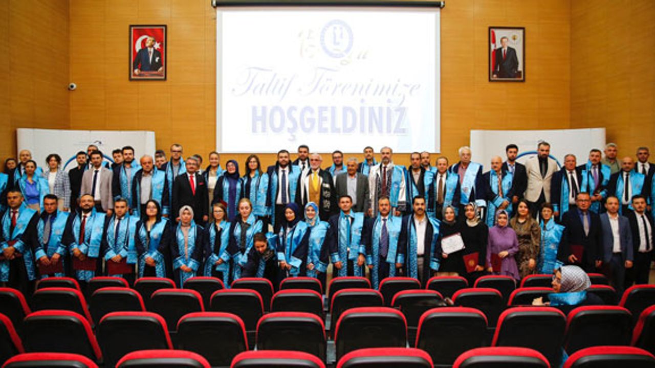 Bayburt Üniversitesi'nde 2. Taltif Töreni