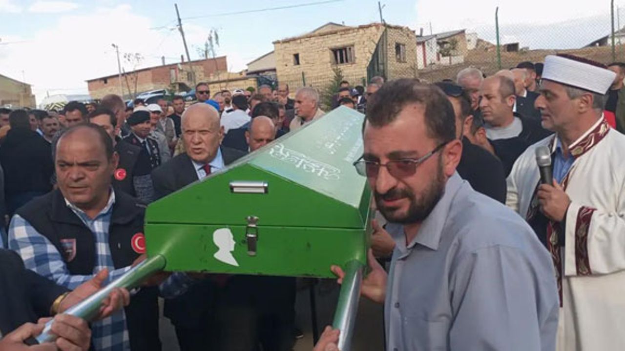 Şehit babası Nurettin Eşiyok son yolculuğuna uğurlandı 