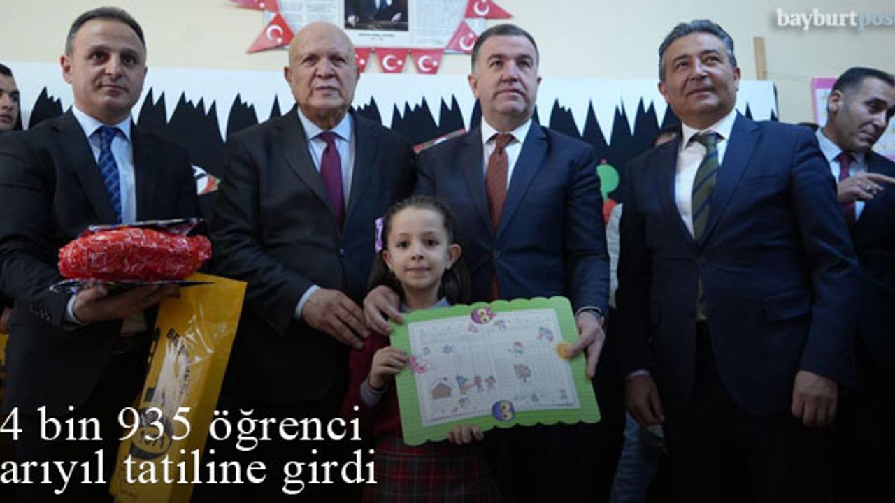 Bayburt'ta 14 bin 935 öğrenci yarıyıl tatiline girdi