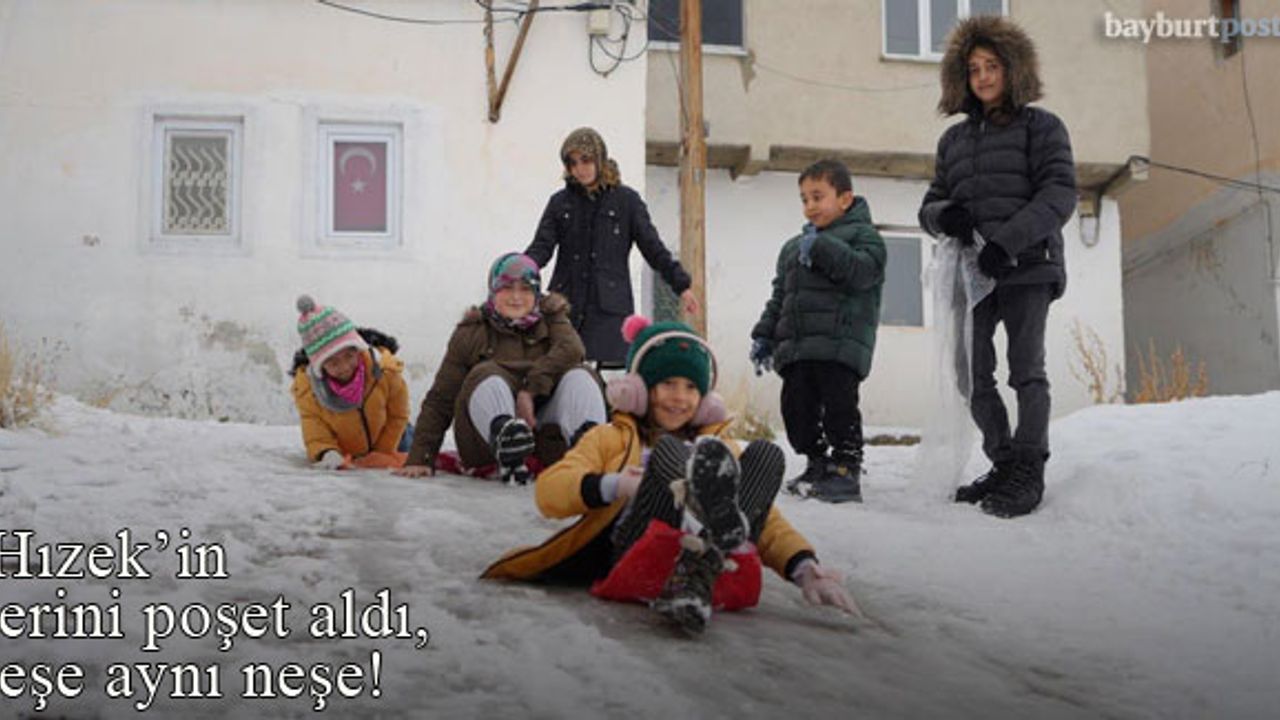 Hızek poşetle yer değişti, neşe aynı neşe!