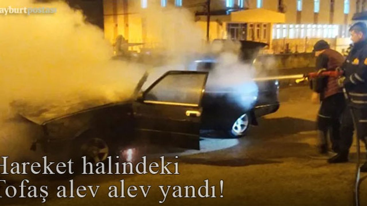 Bayburt'ta Tofaş marka otomobil yandı!