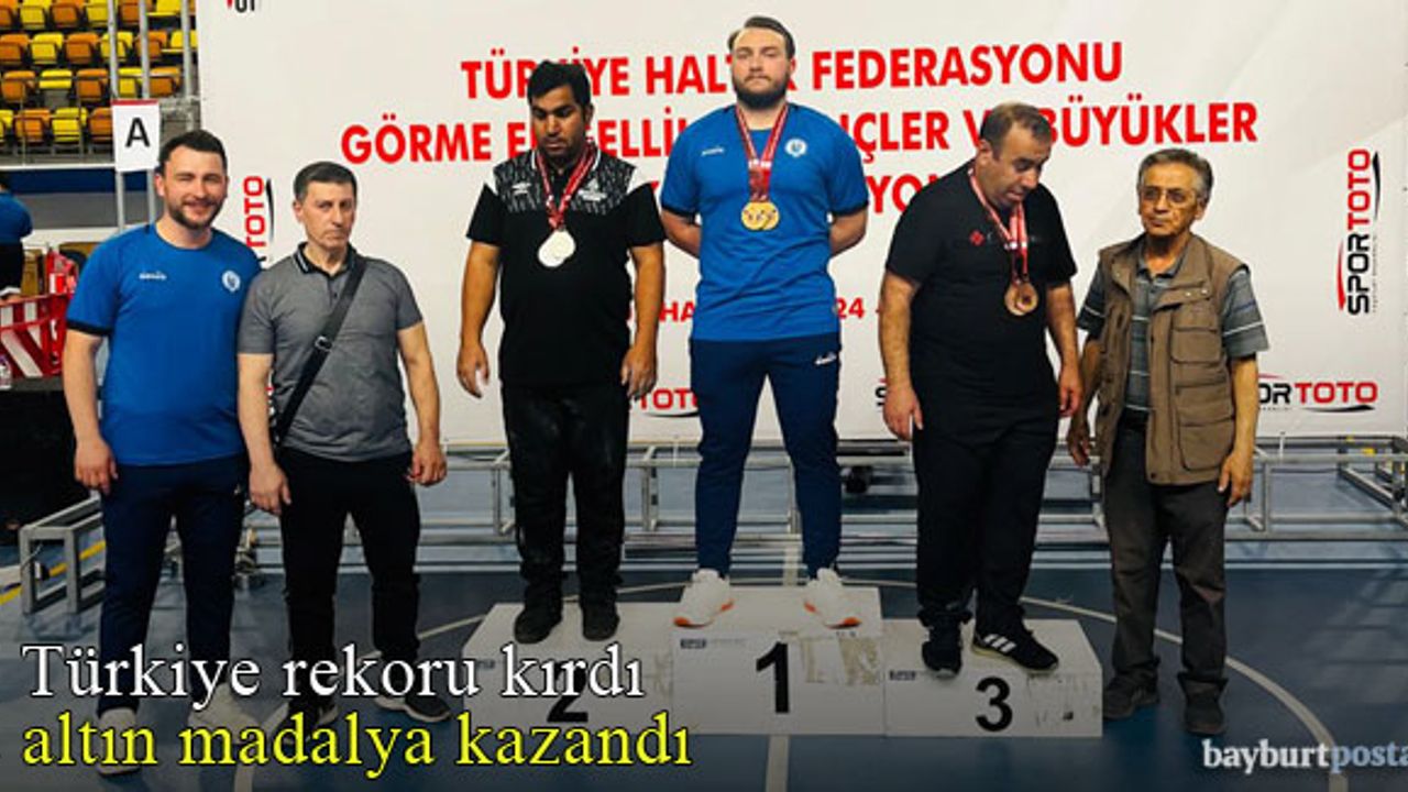 Muhammet Şimşek, 5 Türkiye rekoru ile 2 altın madalya kazandı