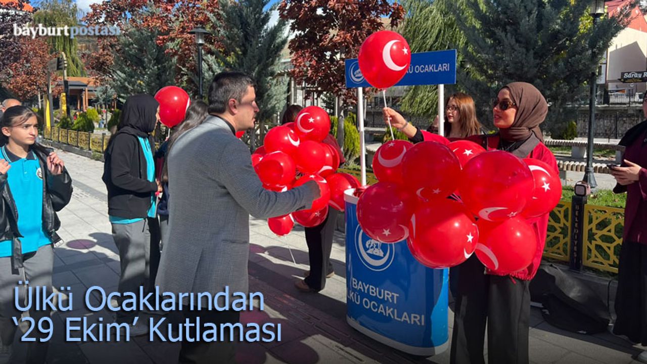 Bayburt Ülkü Ocakları'ndan '29 Ekim' Kutlaması
