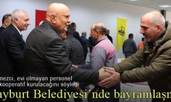 Bayburt Belediyesi'nde Arife gününden bayramlaşma