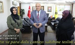 Halk otobüsünde bulduğu altın ve para dolu çantayı sahibine  teslim etti