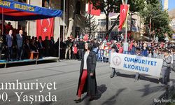 Cumhuriyet'in 100. yıldönümü Bayburt'ta coşkuyla kutlandı