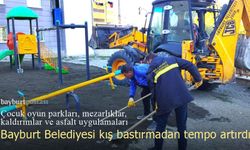 Bayburt'ta mezarlıklar ve çocuk parkları elden geçiriliyor