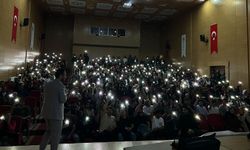 Bayburt Ülkü Ocaklarından "Ekran Bağımlılığı ile Mücadele" konferansı