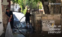 Bayburt'ta cadde ve sokaklar yıkanıyor