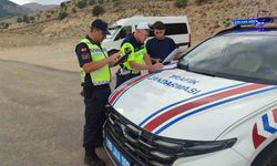 Bayburt'ta öğrenci güvenliği için servis kontrolleri artırıldı