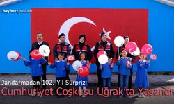 Bayburt Jandarmadan Uğraklı Öğrencilere Cumhuriyet Sürprizi