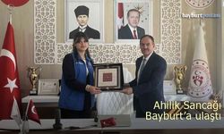 Genç Ahiler Buluşması Kapsamında Ahi Sancağı Bayburt'a Teslim Edildi