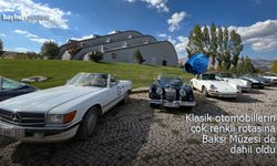 Klasik otomobillerin çok renkli rotasına Baksı Müzesi de eklendi