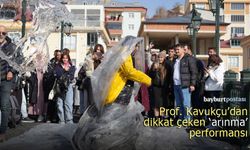 Prof. Dr. Mehmet Kavukcu'dan Dikkat Çeken 'Arınma' Performansı