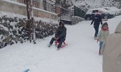 Gümüşhane’de Yılın Son Gününde Kar Şenliği