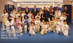 Bayburt Valisi Mustafa Eldivan’dan Genç Sporculara Moral Ziyareti