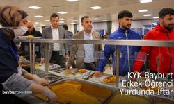 Vali Eldivan, KYK Bayburt Erkek Öğrenci Yurdu’nda İftar Açtı