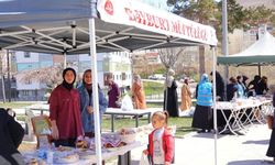 Bayburt’ta evlilik hazırlığındaki gençlere destek için hayır çarşıları açıldı