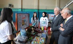 Bayburt’ta öğrencilerin bilim projeleri sergilenmeye devam ediyor