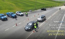Bayburt'ta Bayram Öncesi Sıkı Denetim: Jandarmadan Yol Kontrolü