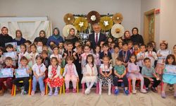 Bayburt’ta Kur’an kursu öğrencileri karne sevinci yaşadı