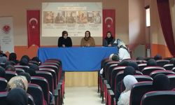 Bayburt Kız Anadolu İmam Hatip Lisesinde YKS ve Meslek Rehberliği