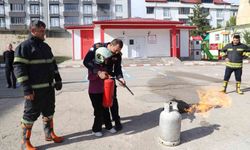 Bayburt’ta minik öğrencilere afet bilinci