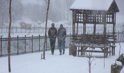 Bayburt, kara kışa fena tutuldu