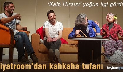 'Tiyatroom'dan kahkaha tufanı