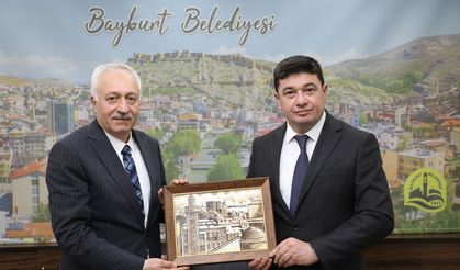 Başkonsolos Aliyev’den Bayburt Belediyesi’ne Ziyaret
