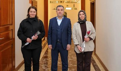 Bayburt Valisi Eldivan, 8 Mart Dünya Kadınlar Günü’nü kutladı