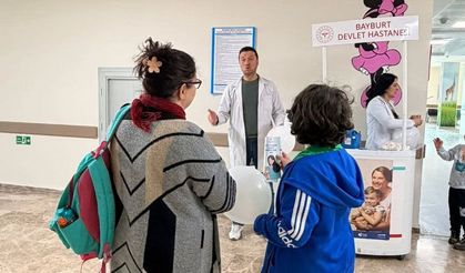Bayburt’ta hasta yakınlarına aşı bilgilendirmesi yapıldı