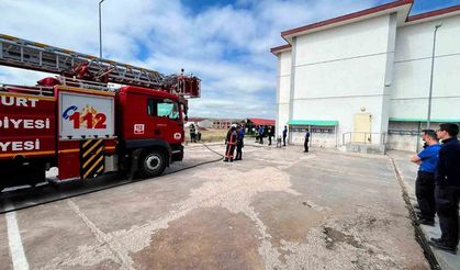 Bayburt'ta Cezaevinde yangın tatbikatı yapıldı
