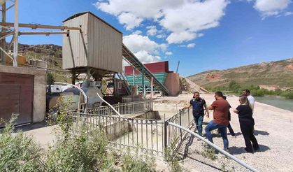 Bayburt’ta hazır beton tesislerine çevre denetimi