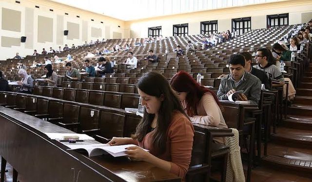 Öğrencilere Kamuda Yarı Zamanlı İş Desteği!