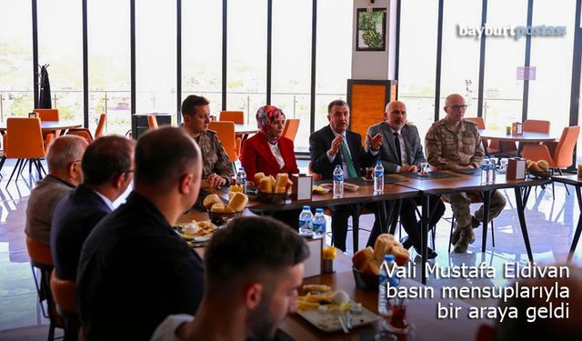 Vali Mustafa Eldivan, Bayburt basını ile buluştu