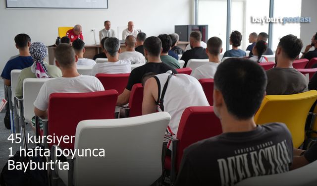 1. Kademe Yardımcı Boks Antrenörlüğü Kursu Bayburt'ta başladı