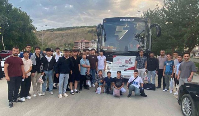 Bayburtlu öğrenciler Çanakkale yolcusu