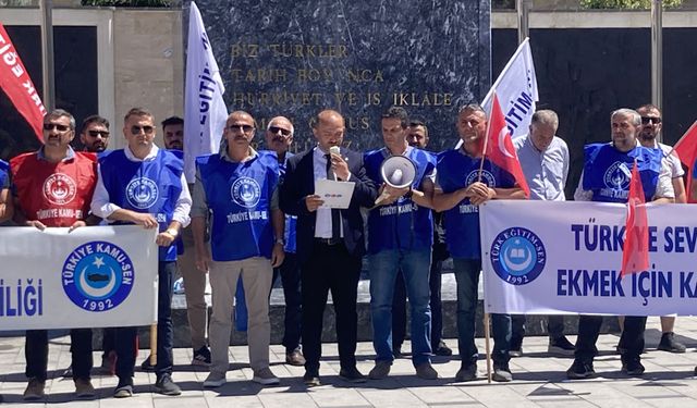 Bayburt Kamu-Sen: "Teklifi kabul etmiyoruz!"