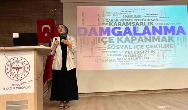 Bayburt Sağlık Personeline Ruh Sağlığı Eğitimi