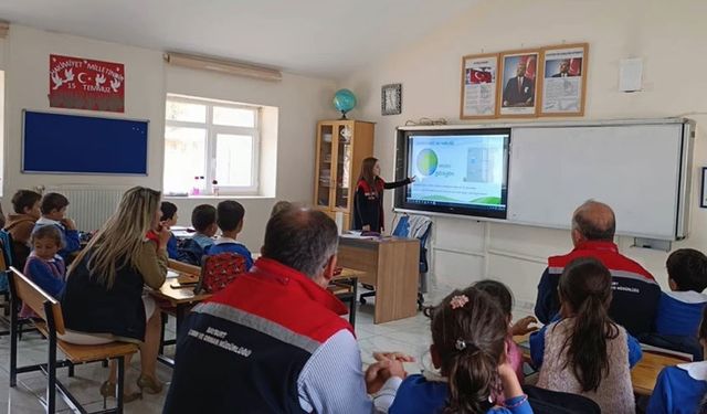 Oruçbeyli İlkokulu'nda 'Gıda ve Su İsrafı' Eğitimi