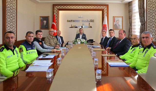 Bayburt’ta Karayollarında Trafik Güvenliği Toplantısı