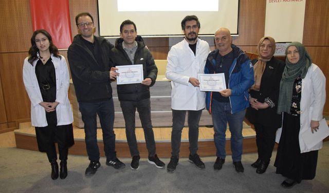 Bayburt Devlet Hastanesi Diyabet Okulu Eğitimlerini Tamamladı