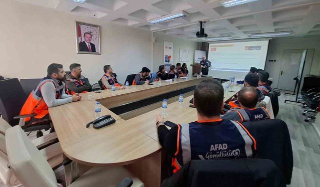 5 Gün Sürecek AFAD Gönüllüsü Eğitimleri Bayburt’ta başladı