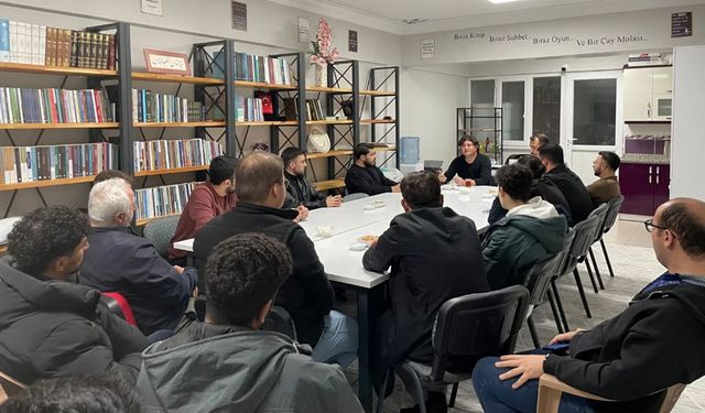 Bayburt Müftülüğü Gençlere Kur'an Rehberliğini Anlattı