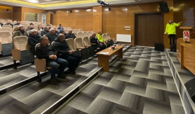 Bayburt’ta Okul Servis Sürücülerine Sıkı Denetim ve Eğitim