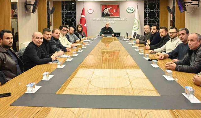 DSİ’nin bölgede yürüttüğü makineli çalışmalar toplantıda ele alındı